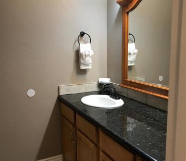 Garden City Cabin | Cozy Bear Lodge