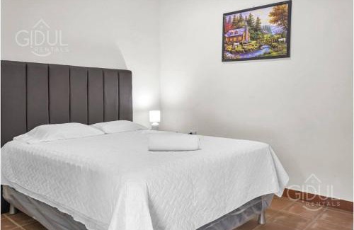 Coatepeque House | Cozy Bedroom in a coffee farmn in Coatepeque Lake