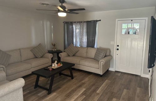 Florin House | Cozy Bedroom with queen size bed