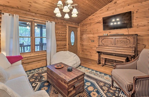 Rosman Cabin | Cozy Blue Ridge Mountain Cabin on 18 Acre Lot