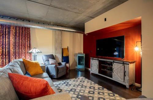 Coeur d'Alene Apartment | Cozy Boho Bellerive Condo on the Spokane River