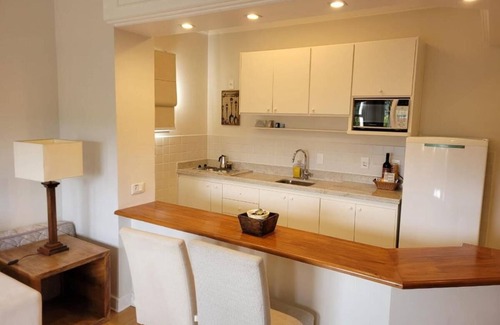 Vila Everest Apartment | Cozy suite in Capivari in Campos do Jordão, pet friendly