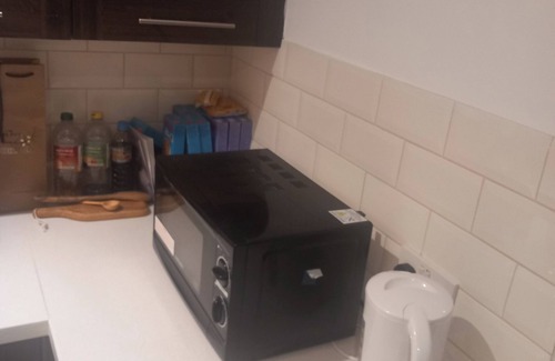 Bickley House | Cozy Bromley Hideaway - Perfect for Couples