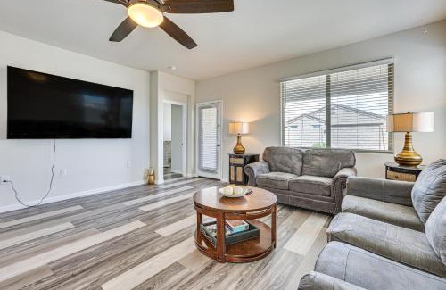 Tartesso House | Cozy Buckeye Home with Patio and Fire Pit!