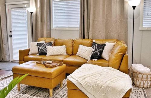 Liberty Wells House | Cozy Bungalow and Guesthouse in Salt Lake City