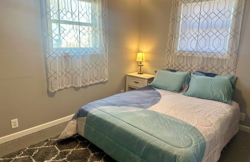 Port Clinton House | Cozy bungalow with view of Lake Erie & room to park your boat!