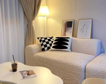 Hwagok-dong Apartment | COZY BUTTERHOUSE, Near Metro, Close to Airport, Hongdae, WIFI, Long Biz Trip, Local Vibe