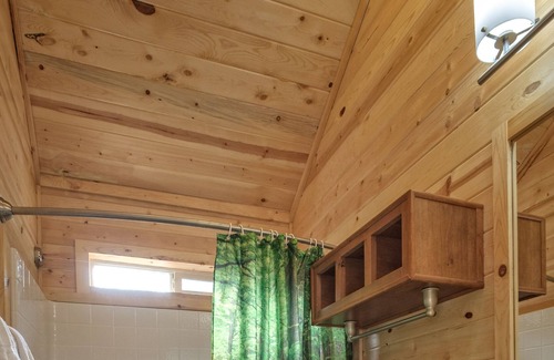 Carmel RV Rental | Cozy Cabin 1 - Big Sur