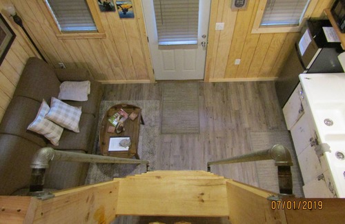 Townville Cabin | Cozy Cabin 2/LAKE HARTWELL/Green Pond & Broyles Lndgs/Lockable Boat Shelters