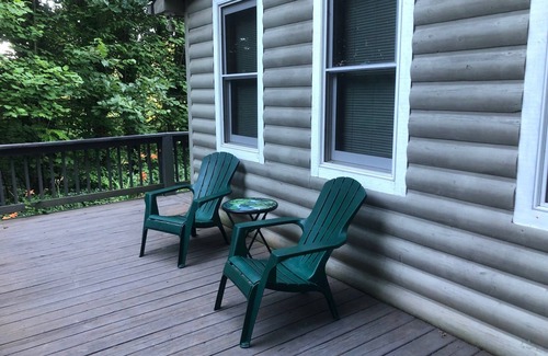 Hiawassee Cabin | Cozy Cabin Above Lake Chatuge