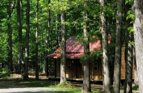 Jamestown Cabin | Cozy Cabin and Campground near Big South Fork National River and Recreation Area
