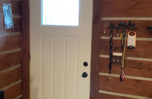 Lakewood Cabin | Cozy Cabin - Close to Wheeler Lake Beach and ATV Trails