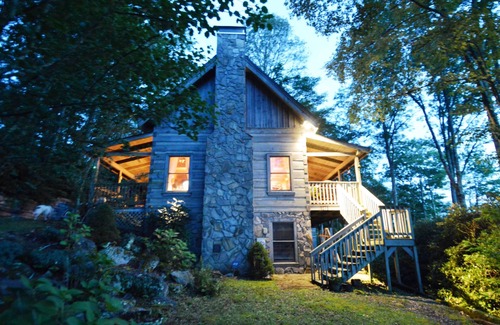 Cataloochee Ranch Cabin | Cozy Cabin - high elevation - next door to Cataloochee Ranch