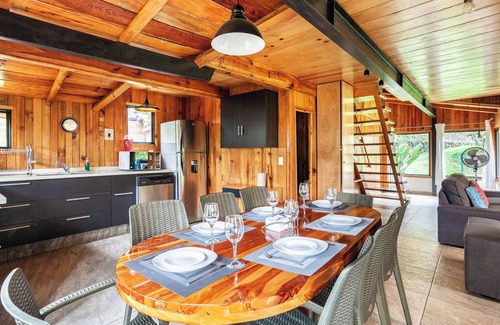Avandaro House | Cozy Cabin in Avandaro: Surrounded by Forest Bliss