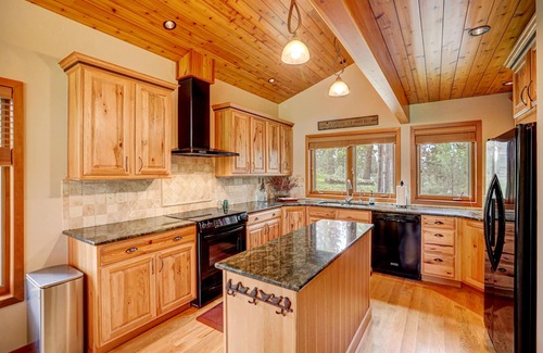 New Meadows Cabin | Cozy cabin in the heartland of outdoor recreation for every age and ability.