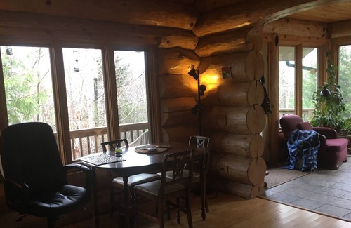 Grand Marais Cabin | Cozy cabin in the woods