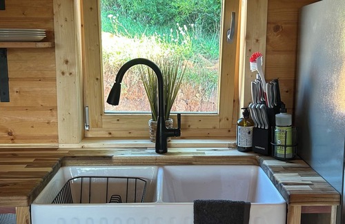 Weaverville Cabin | Cozy Cabin Mountain View’s