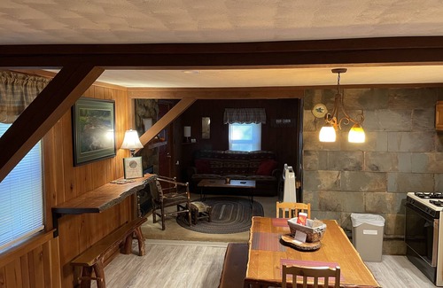 Sigel Cabin | Cozy Cabin Near Cook Forest and Clear Creek State Parks