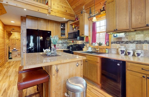 Prattsburgh House | Cozy Cabin tucked away in the hills with a pond, fire pit and large yard