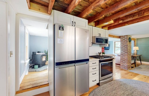 Waterville House | Cozy cabin w/mountain view, brook, dog-friendly, firepit, deck, wifi, TVs, BBQ