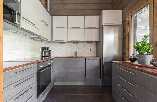 Tahkovuori Cabin | Cozy Cabin with Hot Tub and Private Sauna Close to the Tahko Ski Slopes