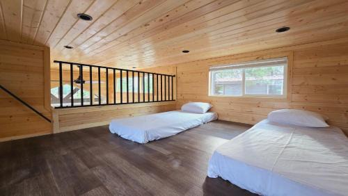 Williams Ski Chalet | Cozy Cabin With Mountain View 3A