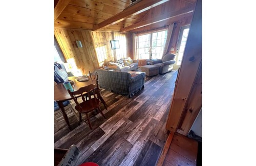 Smithfield Cabin | Cozy Camp on North Pond in Smithfield