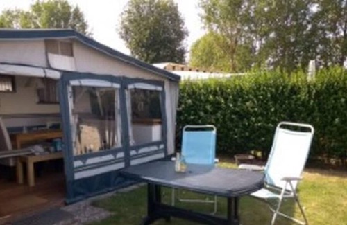 Fehmarn House | Cozy caravan on a 5 star campsite