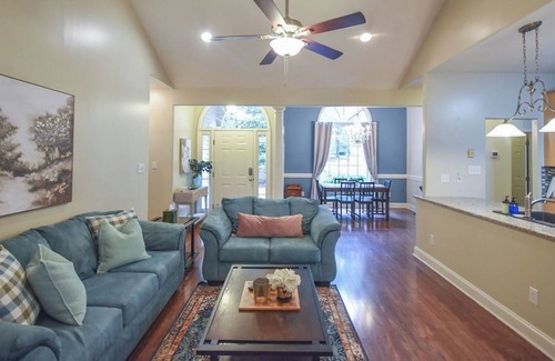 Olivia House | Cozy Carolina Lakes 3 Bedroom