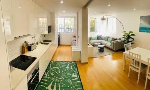 Cascais Apartment | Cozy Cascais 3 Bed 2 Bath