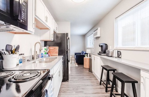Norwood Apartment | Cozy, Central 1B Apt Close to UC Hospitals, DT