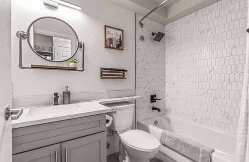 Canmore Apartment | Cozy Central Canmore- Light Industrial Hotel Room- very cool and comfortable ground-level room for 2, central, quick access to Banff