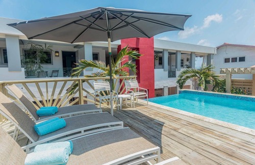 Boegoeroei Apartment | Cozy Central Quiet Close to the Beach Pool