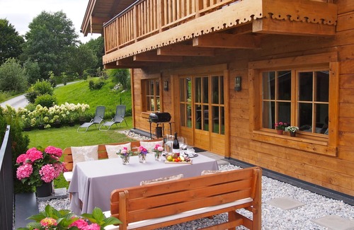 Niedernsill Ski Chalet | Cozy chalet, 3 bedrooms/3 bathrooms/sauna up to 9 pers. Ski season in October-May