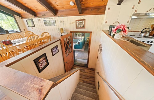 North Conway Ski Chalet | Cozy chalet with WiFi in charming No. Conway