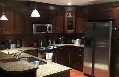 Snow Pine Estates Condo | Cozy, charming, spacious condo w spectacular views. Ski in/out.