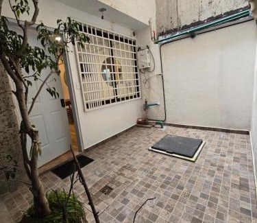 Escandon Apartment | Cozy & Chich with Patio next to Condesa