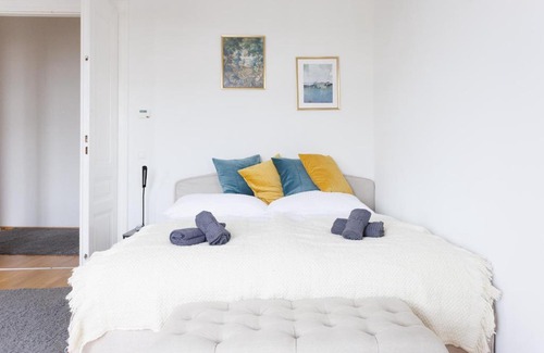 Wahring Apartment | Cozy City Center Apartment