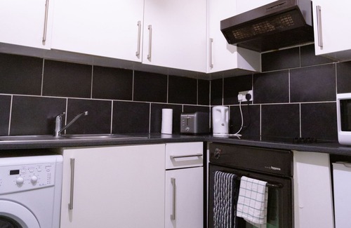 Tollcross Apartment | Cozy City Centre 1 Bedroom Apt by the Meadows! 8