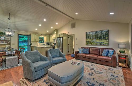 Clayton House | Cozy Clayton Cabin with Deck and Mountain Views!