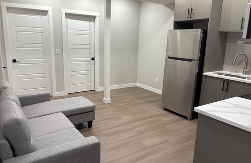 Calgary House | Cozy, clean and homely