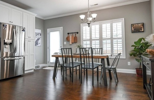 Cleveland Condo | Cozy Clean Condo in Cleveland