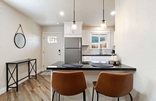 Clovis Apartment | Cozy Clovis Hideaway - Private Entrance & Patio - Gateway to National Parks
