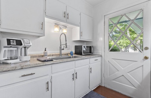 Ocean Springs House | Cozy Coastal Home in Golf Cart District