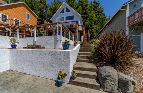 Shelter Cove House | Cozy coastal home with magnificent ocean views, near private landing strip.