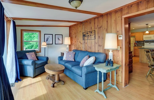 Scottsburg Cottage | Cozy Cohocton Cottage w/Private Beach & Deck!