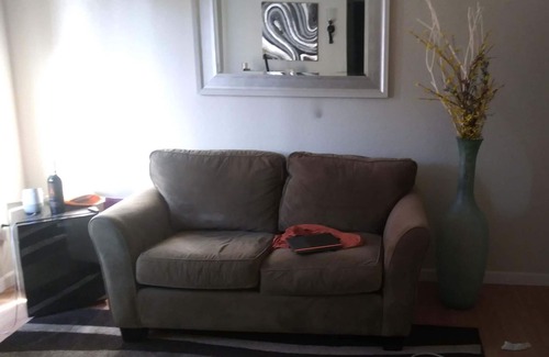 Citrus Heights House | Cozy comfortable house. Sleeps 4 comfortably 5 pretty comfortably.