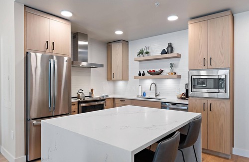 Tamarack Resort Condo | Cozy Condo|Gas Fireplace|Balcony with Mountain View