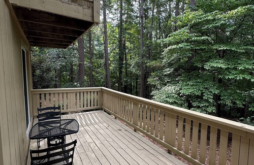 Salem Condo | Cozy Condo in Keowee Key Community. Salem, SC