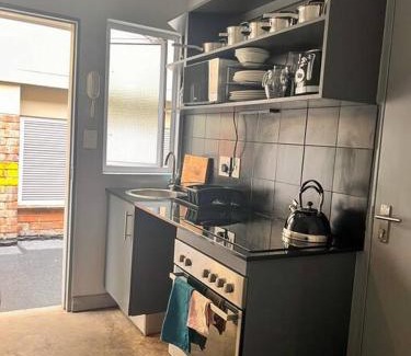 Downtown Johannesburg Apartment | Cozy condo in the heart of Maboneng
